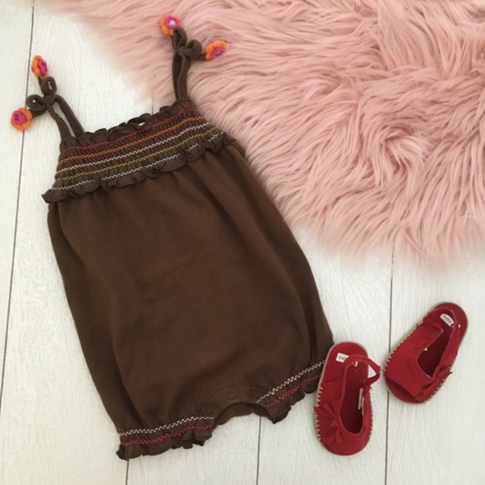 Gymboree Embroidered Brown Summer Baby Romper and Baby8 sandals